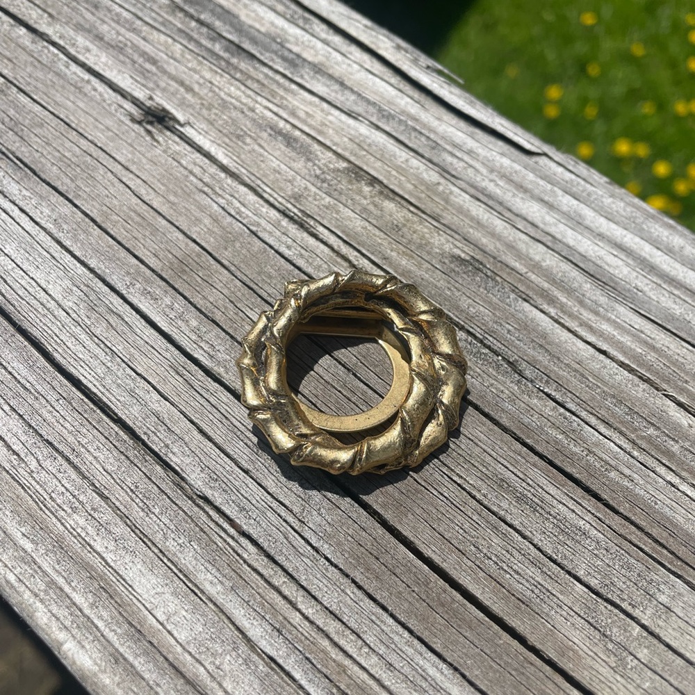 Vintage Twist Scarf Clip Bronze
